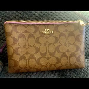 Coach Handbag/Shoulder Bag